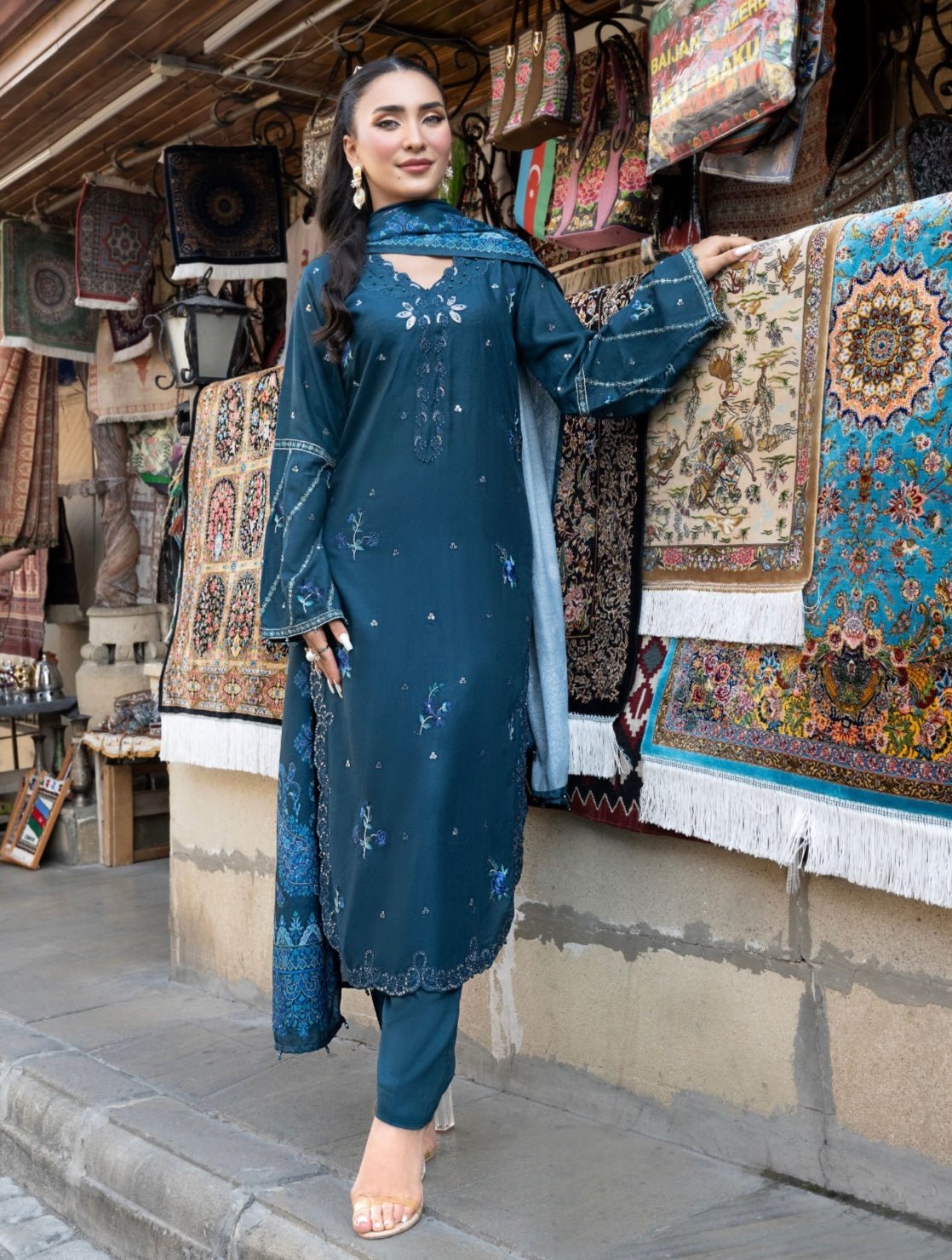 Neelum - AMNOR KHAAS