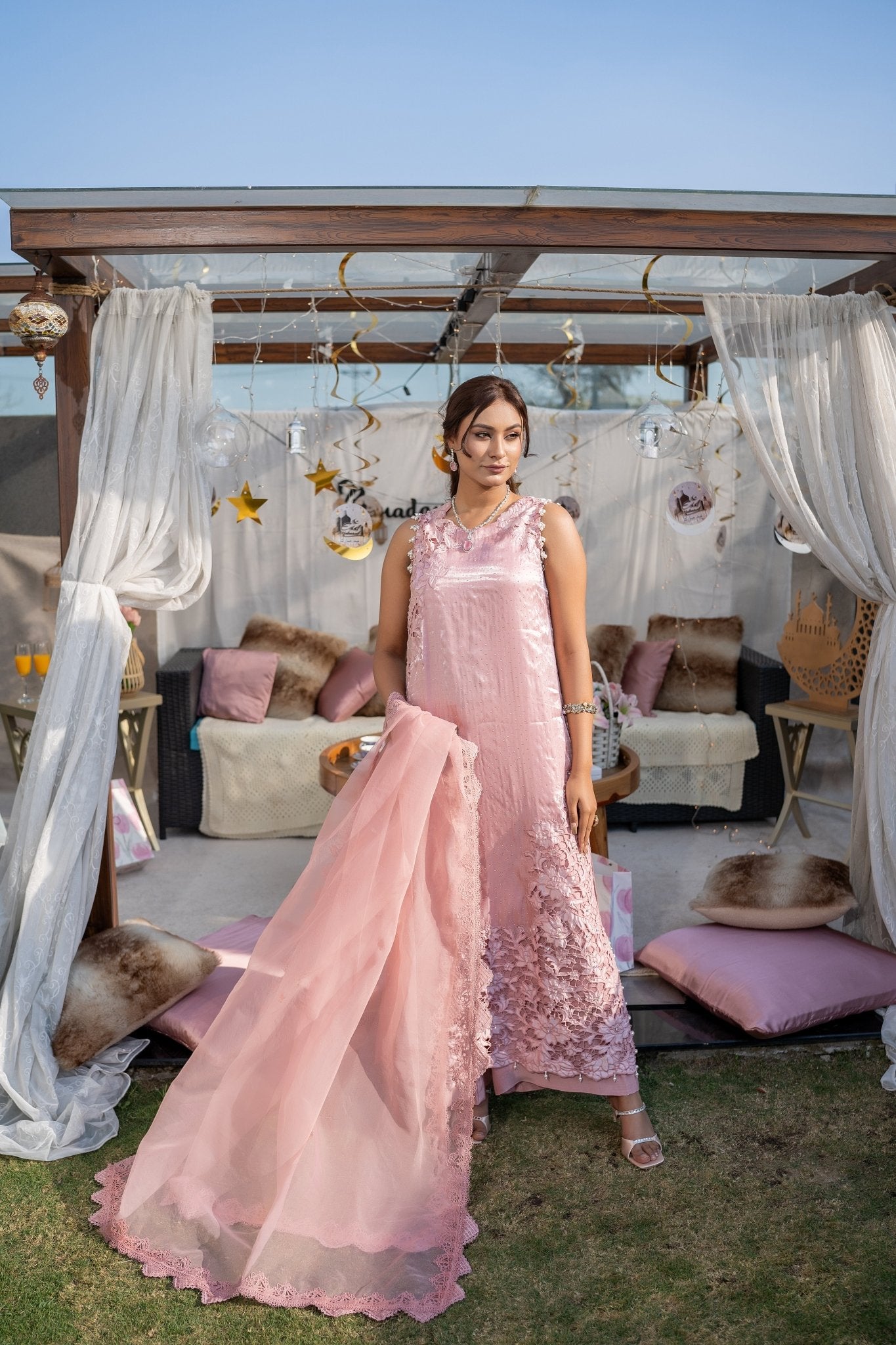 Seirra - AMNOR KHAAS